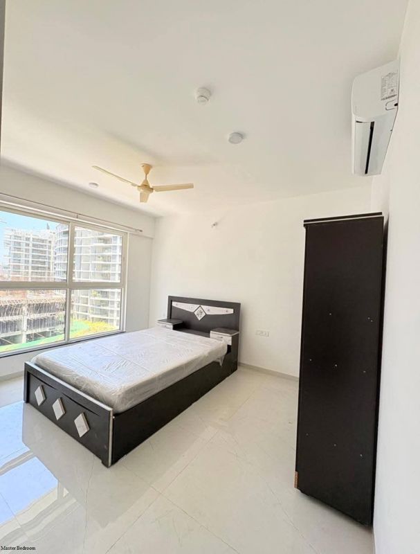 2 BHK + Pooja Room Apartment For Rent in Goel Ganga Serio