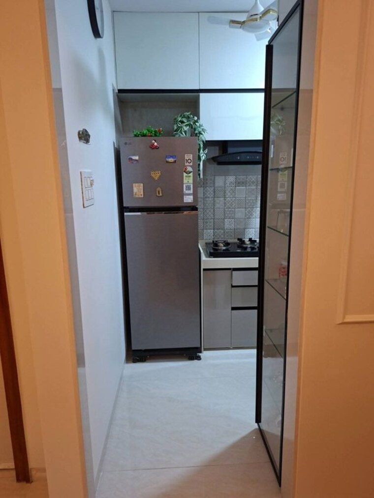Kitchen/pantry, ikebana 2 Bedroom 850 Sq.Ft. Apartment In Matunga East Mumbai 10311836