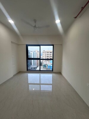 Bedroom in 3 BHK Apartment at Anand CHS Matunga, Matunga East – for Rent