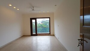 Room in 4 BHK Builder Floor at Chanakyapuri – for Rent