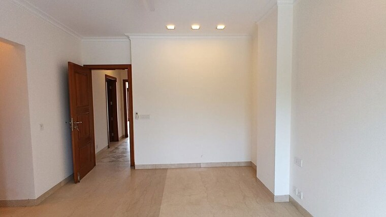 Room, chanakyapuri 4 Bedroom 750 Sq.Yd. Builder Floor In Chanakyapuri Delhi 10311839