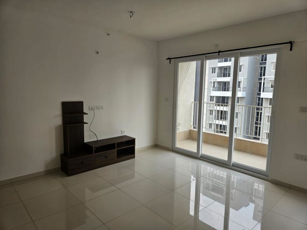 2 BHK + Pooja Room Apartment For Rent in Godrej Aqua