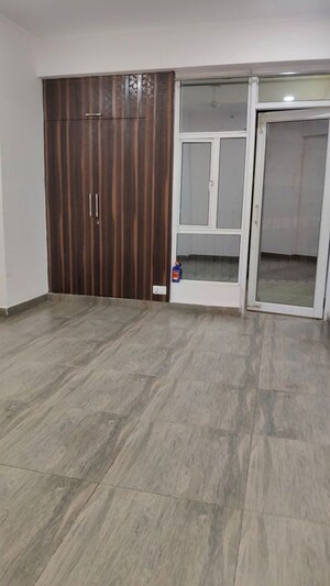 3 BHK Apartment For Rent in Gaur City 2 - 11th Avenue, Sector 16c Greater Noida