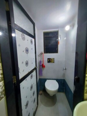 Bathroom in 1 BHK Apartment at Dombivli East – for Rent