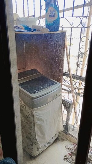 Utility Room in 2 BHK Apartment at Andheri West – for Rent