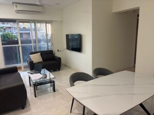 Team Area in 3 BHK Apartment at Ekta Tripolis, Goregaon West – for Rent