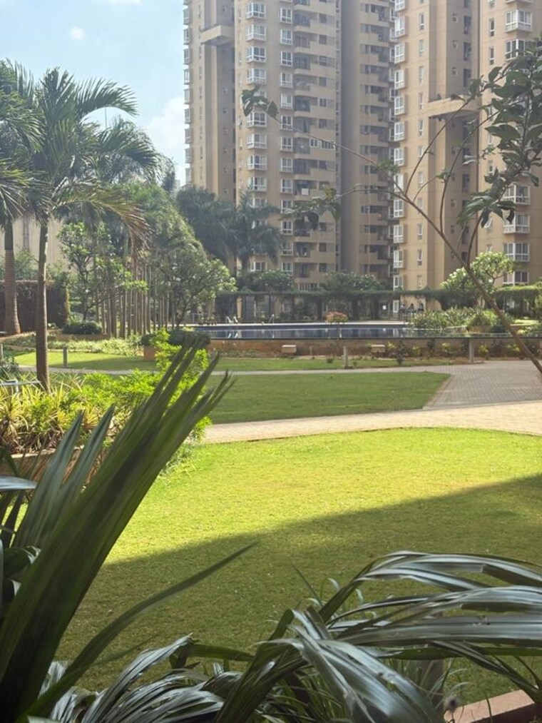 Garden, bhartiya-nikoo-homes 2.5 Bedroom 1350 Sq.Ft. Apartment In Thanisandra Main Road Bangalore 10311921