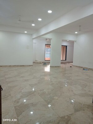 Living Room in 4 BHK Apartment at Juhu – for Rent