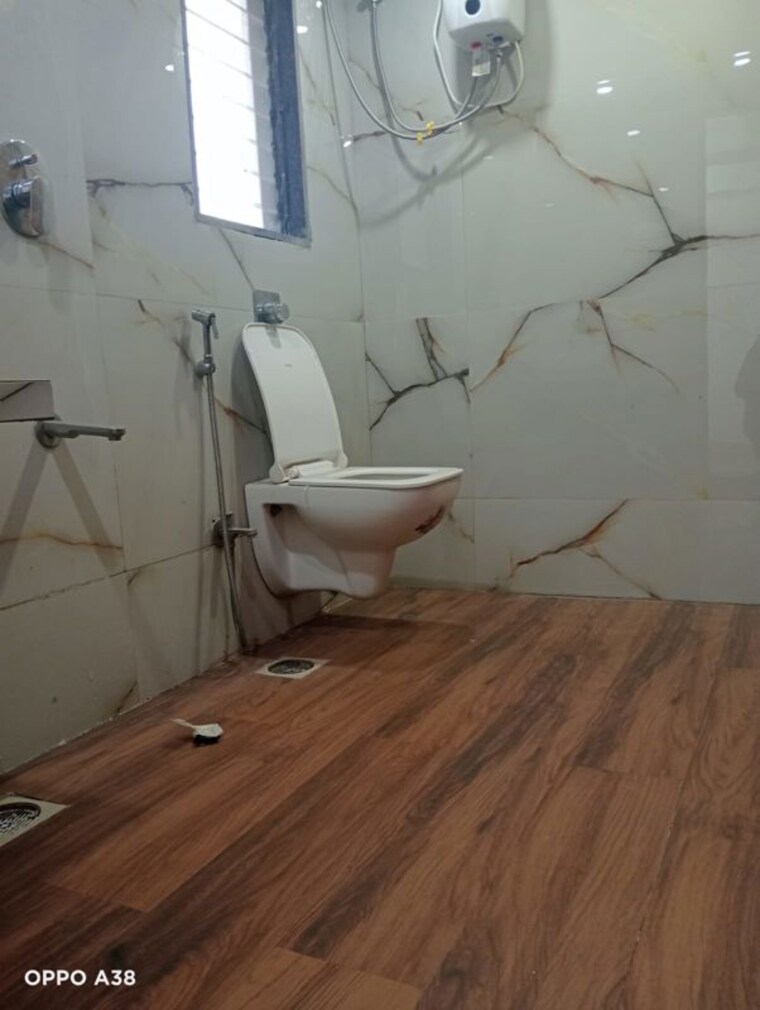 Bathroom, juhu 4 Bedroom 2600 Sq.Ft. Apartment In Juhu Mumbai 10311925