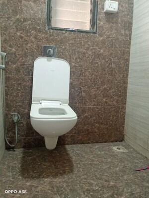 Bathroom in 4 BHK Apartment at Juhu – for Rent