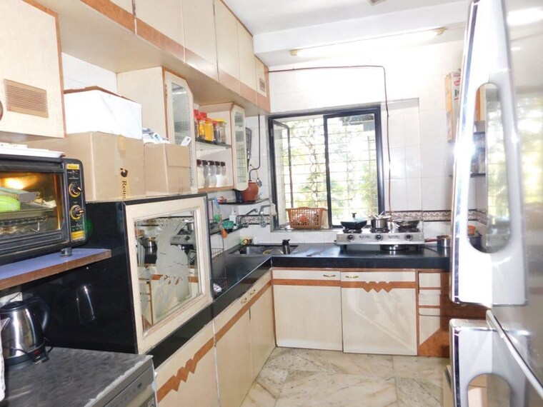 Kitchen, irla 2 Bedroom 750 Sq.Ft. Apartment In Irla Mumbai 10311957