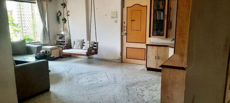 Living Room, irla 2 Bedroom 750 Sq.Ft. Apartment In Irla Mumbai 10311957