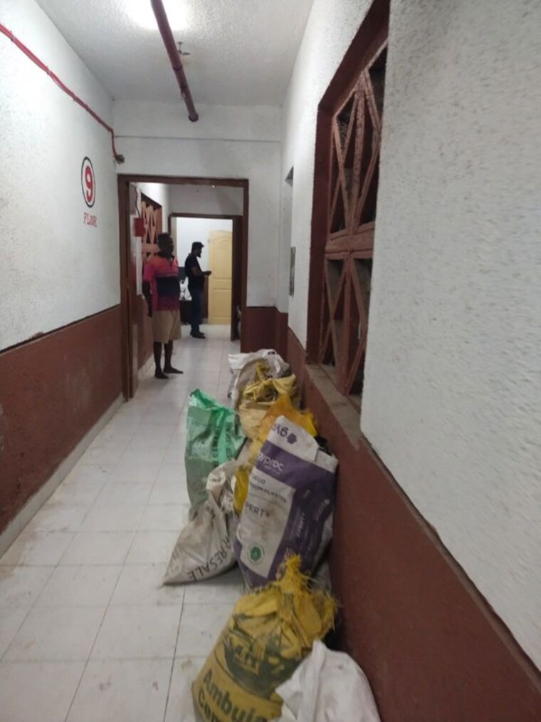 Balcony, kurla west 1 Bedroom 250 Sq.Ft. Apartment In Kurla West Mumbai 10311971