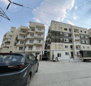 2 BHK Apartment For Rent in Sri Sai Sarovar, Kr Puram