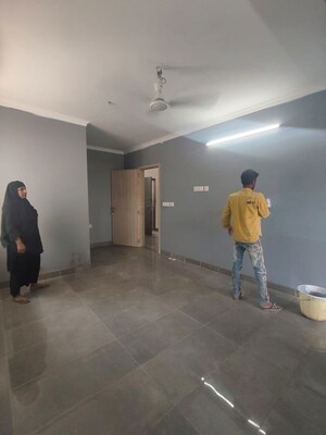 Room in 2 BHK Builder Floor at Saket – for Rent