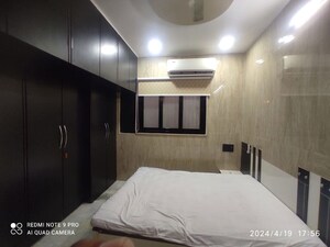 Bedroom in 2 BHK Apartment at Lake avenue CHS, Powai – for Rent