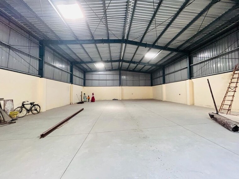 Room, ecotech iii greater noida Commercial Warehouse 5000 Sq.Ft. In Ecotech Iii Greater Noida Greater Noida 10312050