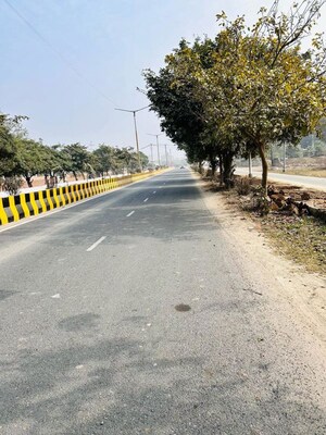 Plot Area in  Warehouse at Ecotech Iii Greater Noida – for Rent