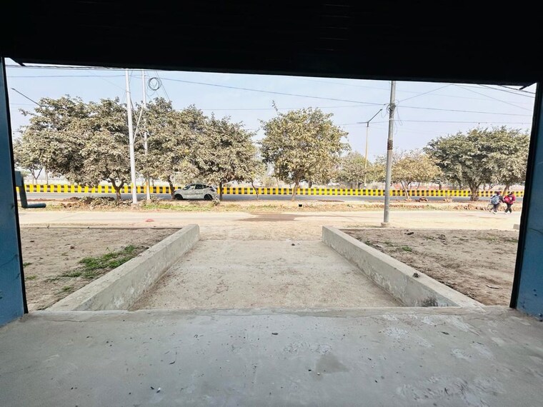 undefined, ecotech iii greater noida Commercial Warehouse 5000 Sq.Ft. In Ecotech Iii Greater Noida Greater Noida 10312050