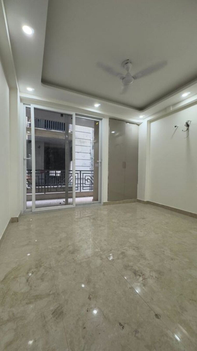 Room, chattarpur 3 Bedroom 1250 Sq.Ft. Apartment In Chattarpur Delhi 10312053