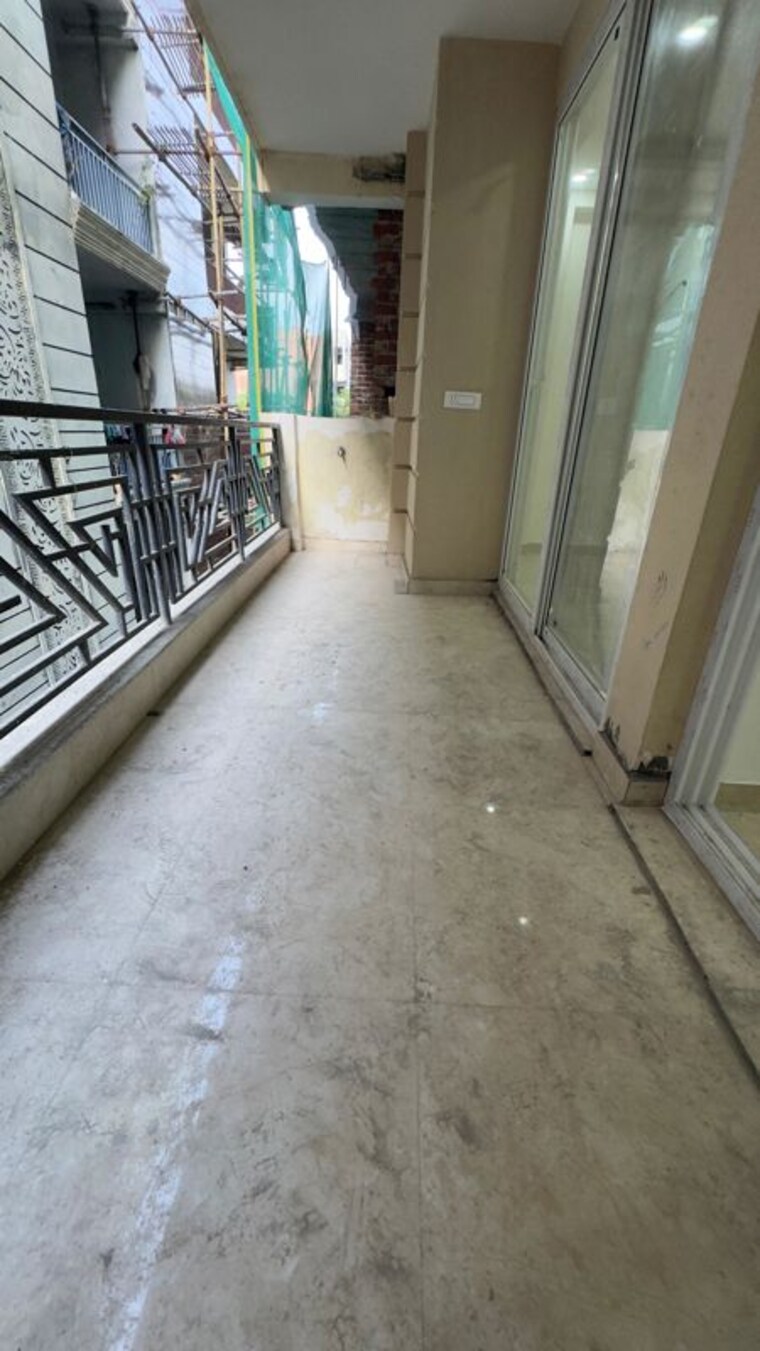 Balcony, chattarpur 3 Bedroom 1250 Sq.Ft. Apartment In Chattarpur Delhi 10312053