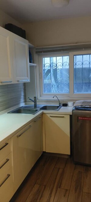 Master Bedroom in 3 BHK Apartment at Richmond Premier, Richmond Road – for Rent