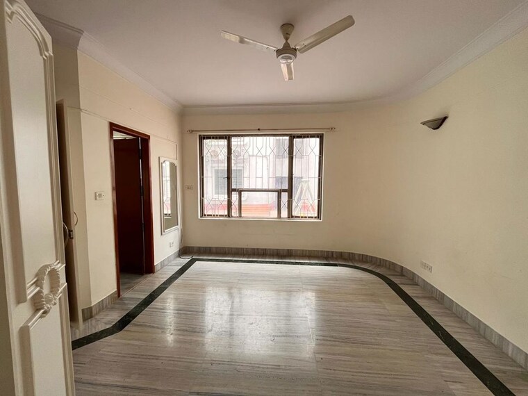 Room, krishna-apartment-vasanth-nagar 3 Bedroom 3000 Sq.Ft. Apartment In Vasanth Nagar Bangalore 9931508