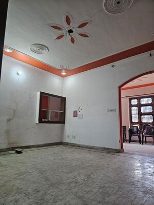 Room in 2.5 BHK Independent House at Manas City Extension, Indira Nagar – for Rent