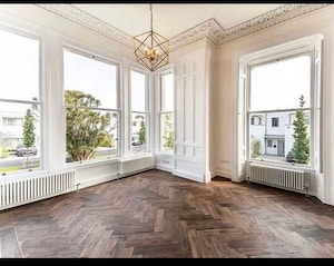 Room in 4 BHK Builder Floor at Safdarjung Development Area – for Sale