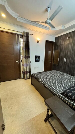 Bedroom in 2 BHK Builder Floor at Krishna Market – for Rent