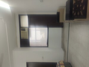 Room in 2 BHK Builder Floor at Amar Colony – for Rent