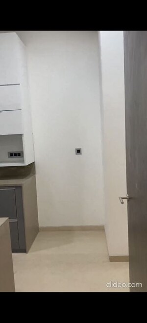 Bathroom in 3 BHK Apartment at Oberoi Eternia, Mulund West – for Rent