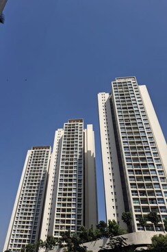 2 BHK + Servant Room,Extra Room,Basement Apartment For Rent in Aurum Q Residences