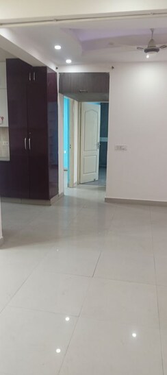 3.5 BHK + Servant Room Apartment For Sale in Gardenia Glory