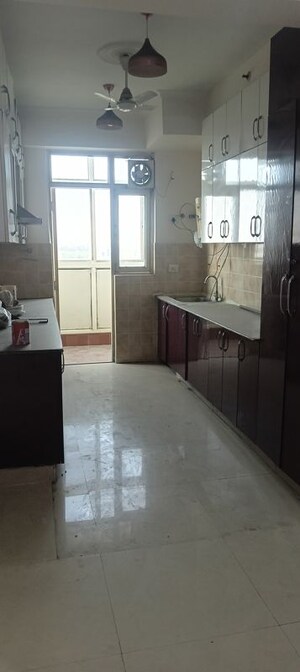 Kitchen in 3.5 BHK Apartment at Gardenia Glory, Sector 46 – for Sale