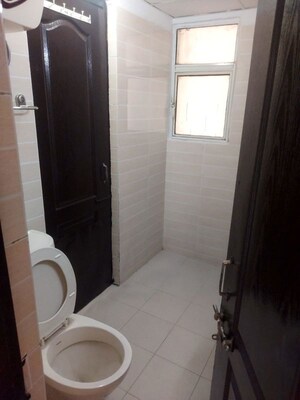 Bathroom in 3 BHK Apartment at Amrapali Heartbeat City, Sector 107 – for Sale