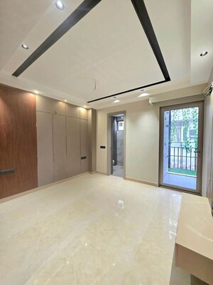 3 BHK Builder Floor For Sale in BPTP Green Oaks, Sector 70a