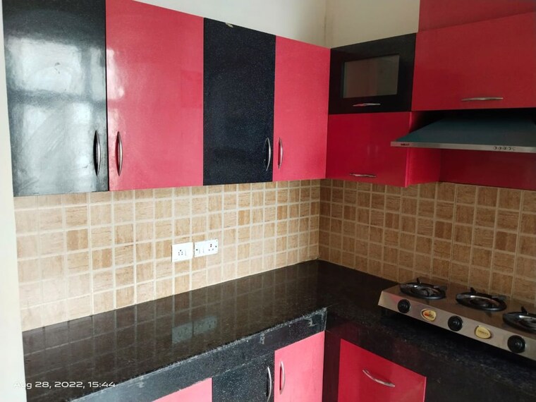 Kitchen, mahagun-mywoods 3 Bedroom 1240 Sq.Ft. Apartment In Sector 16c Greater Noida Greater Noida 10076064