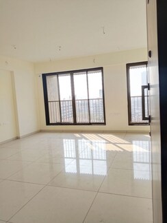 5 BHK Apartment For Sale in Chandak 34 Park Estate