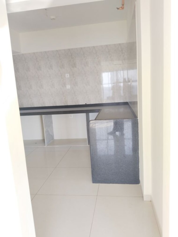 Bathroom, chandak-34-park-estate 5 Bedroom 1450 Sq.Ft. Apartment In Goregaon West Mumbai 10312342
