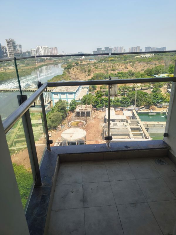 2 BHK 750 Sq.Ft. Apartment in Puravankara Silversands