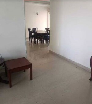 Room in 3 BHK Apartment at SAS Shalimar Grand, Butler Colony – for Rent