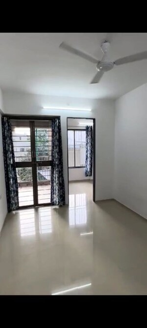 Room in 2 BHK Apartment at Tulip Infinity World, Punawale – for Rent