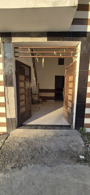 Building Lobby in 3 BHK Independent House at Windsor Court Dehradun, Govind Vihar – for Sale