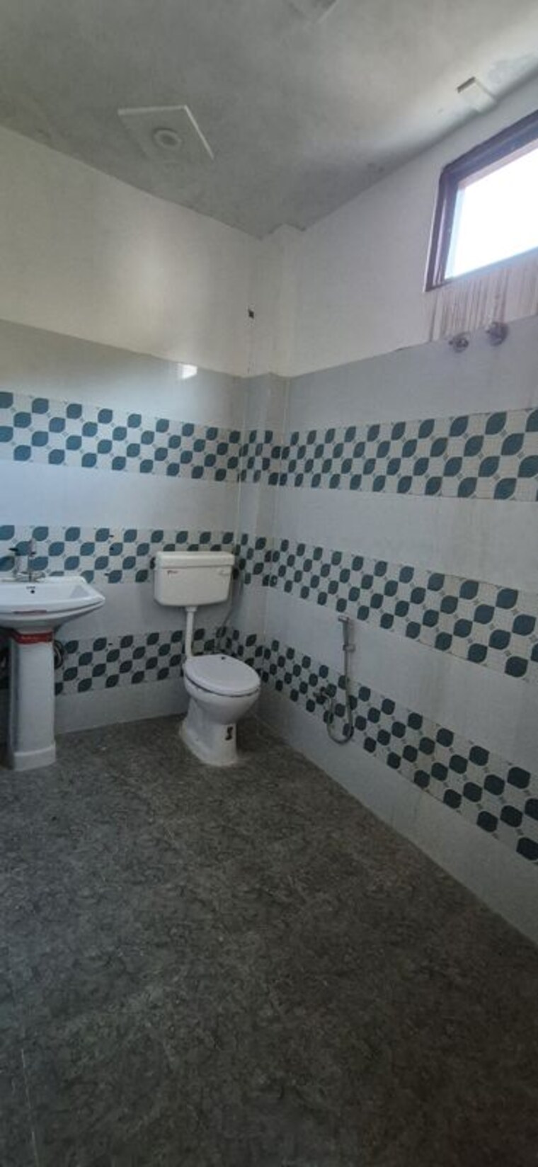 Bathroom, windsor-court-dehradun 3 Bedroom 500 Sq.Ft. Independent House In Govind Vihar Dehradun 10304205