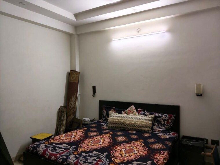 Bedroom, gopal nagar 6 Bedroom 145 Sq.Yd. Independent House In Gopal Nagar Gurgaon 10312364