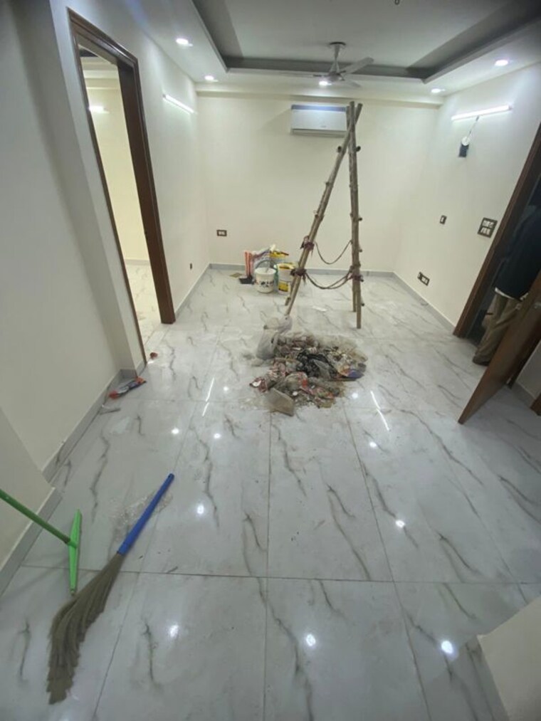Balcony, mayur vihar 1 3 Bedroom 1000 Sq.Ft. Builder Floor In Mayur Vihar 1 Delhi 10312367