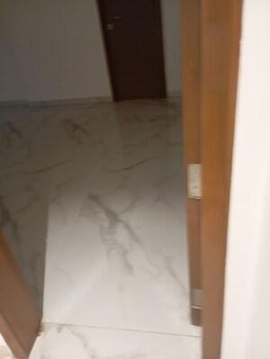 Room in 1 BHK Apartment at Basons Citi Chalet, Jb Nagar – for Sale