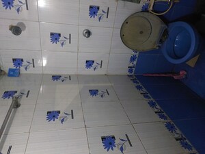 Attached Bathroom in 1 BHK Independent House at Noble Nagar Tenament – for Rent