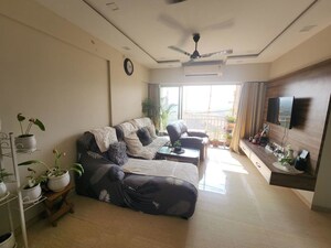 2 BHK Apartment For Rent in Lodha Casa Rio Gold, Dombivli East